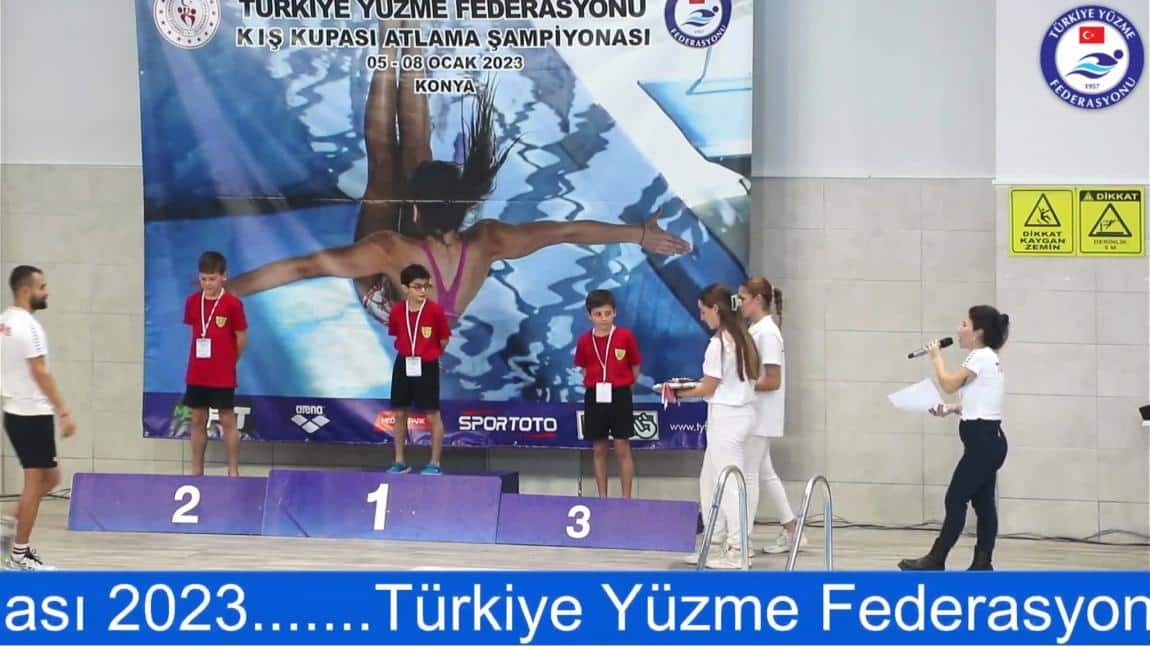 Türkiye Kule Atlama Şampiyonası'nda iki Türkiye Birinciliği, bir Türkiye İkinciliği...